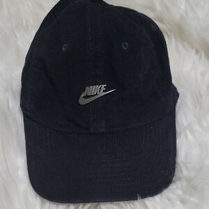 Nike Men's Black Corduroy Hat
